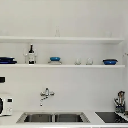 Tra I Tetti Del Borgo 아파트 *