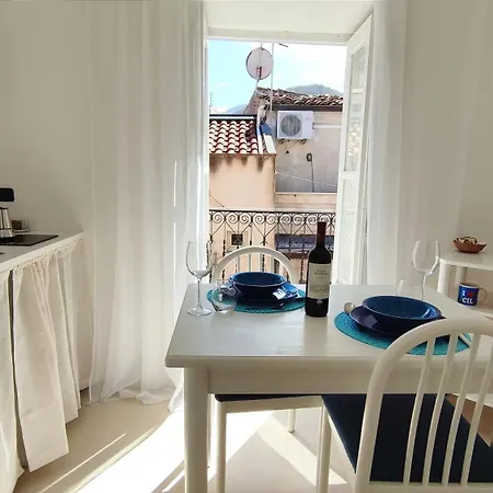 Apartment Tra I Tetti Del Borgo