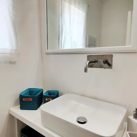 Tra I Tetti Del Borgo 아파트 체팔루