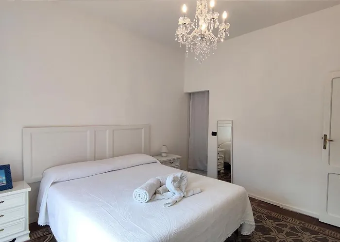 Tra I Tetti Del Borgo Apartment Cefalu