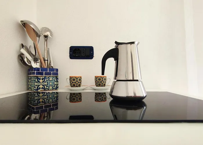 Tra I Tetti Del Borgo