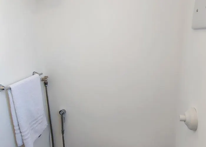 Apartment Tra I Tetti Del Borgo Cefalu